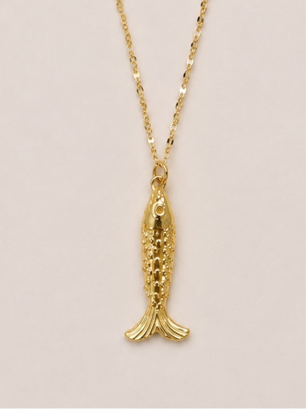 New! Petite Gold Fish Necklace NWOT 5030